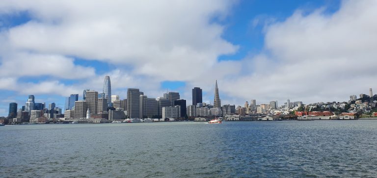 San Francisco von der Fähre aus
